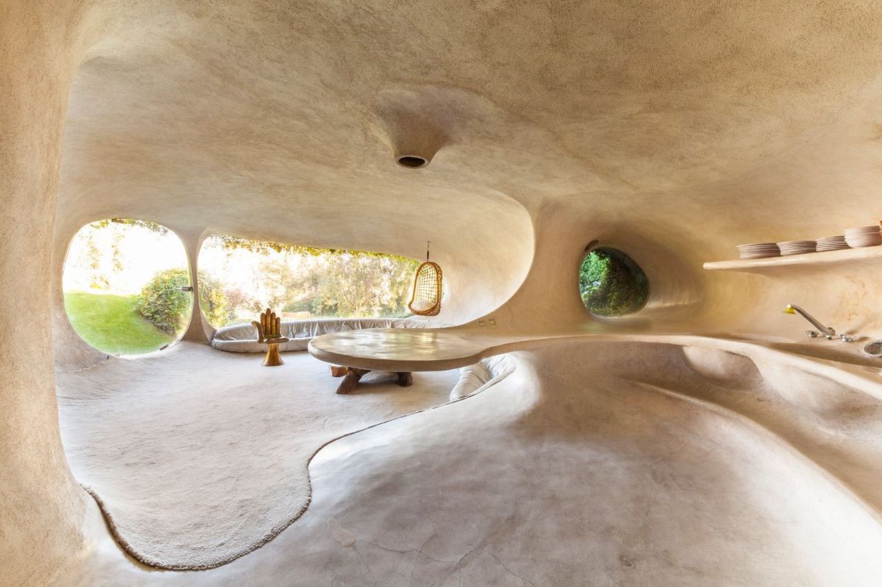 The Organic underground House in Mexico