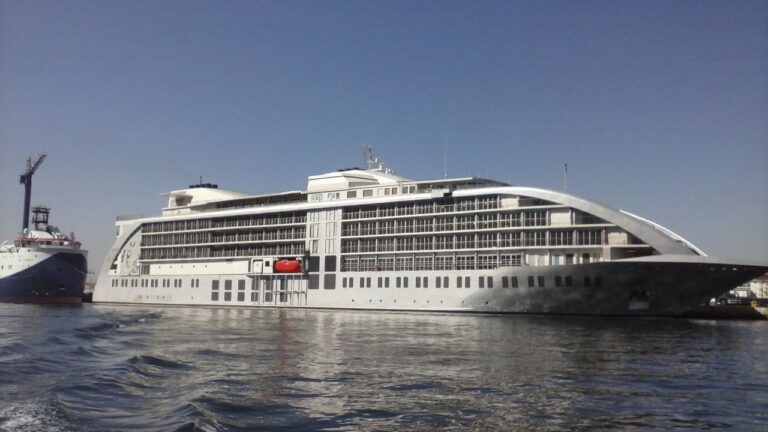 SunBorn Yacht Hotel