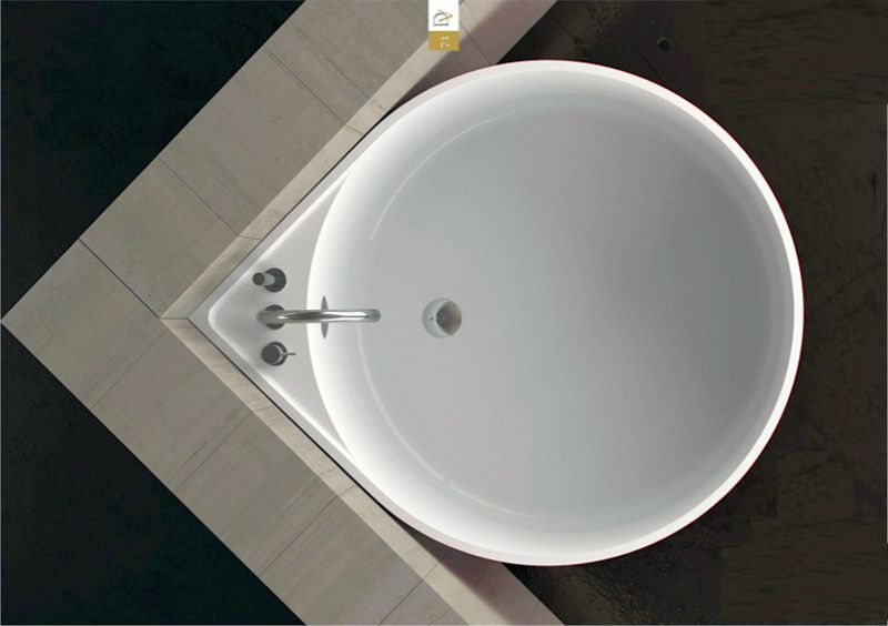Mini bathtub is WellSuited for sSmall Bath Spaces