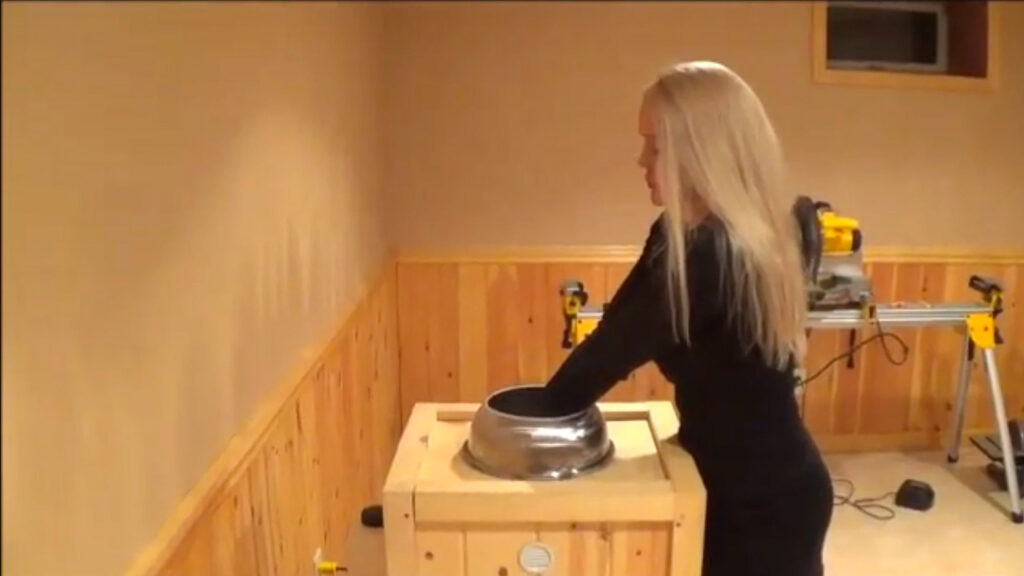 All in one robotic hand dryer
