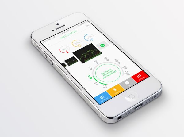 Niwa smartphone-controlled growing system