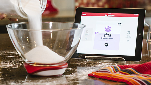 Drop iPad-connected Kitchen Scale