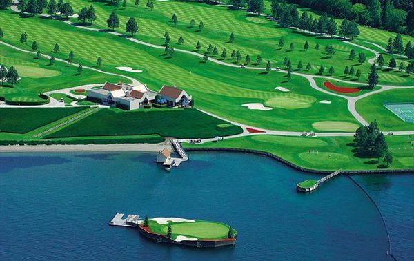 Floating Golf Course in Coeur d’Alene Resort