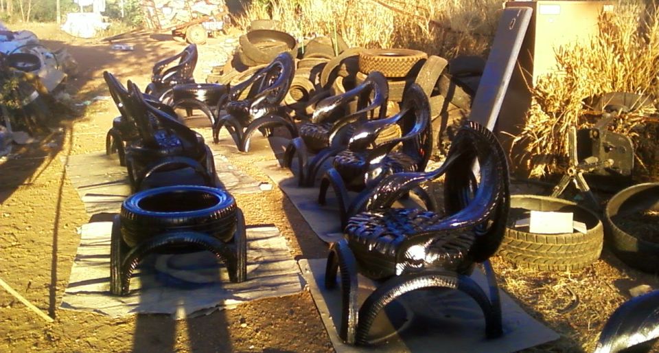 Recycled Tires Turned into Sofas by Cláudio Mota