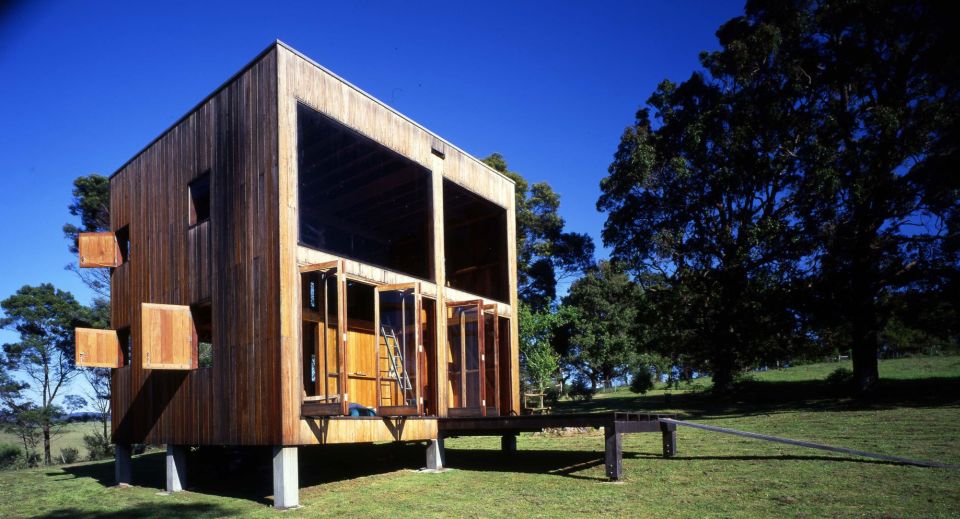 Box House by Nicholas Murcutt Architects