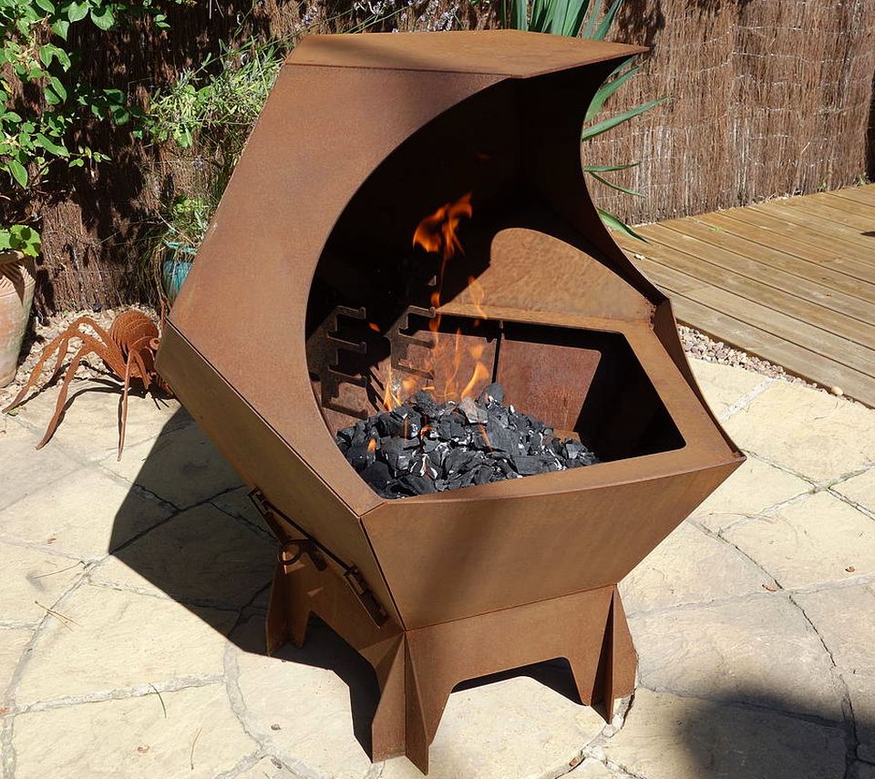 Decahedron Barbecue and Firepit