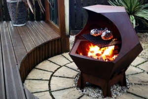 Decahedron Barbecue and Firepit