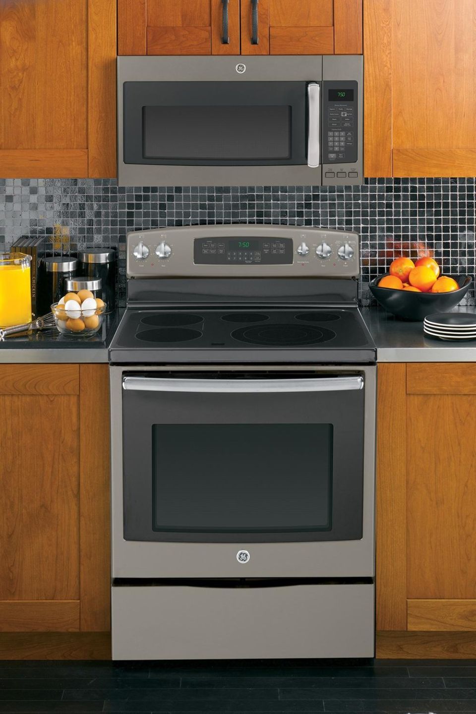 GE Smartphone-controlled Profile Series Gas and Electric Ranges