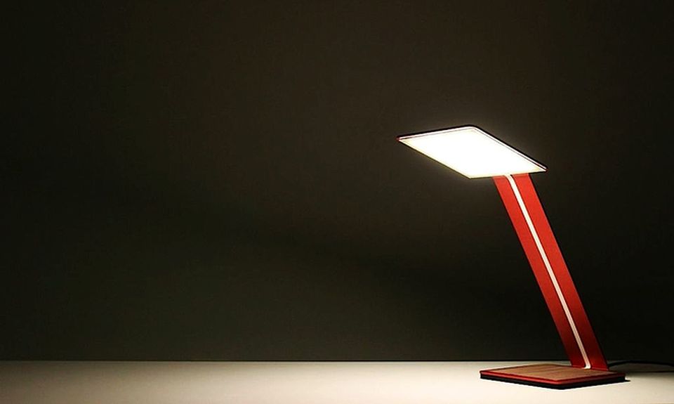 Aerelight World's First OLED Lamp