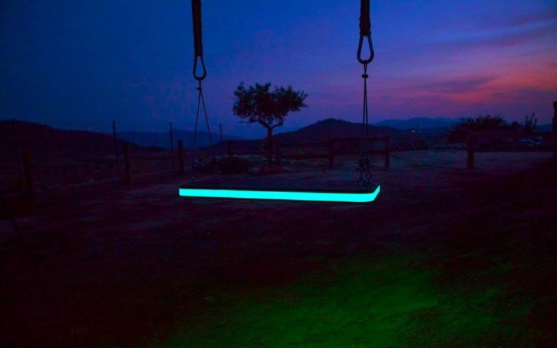 Gonzalez Garrido’s LED Tree Swing creates dazzling light painting in ...