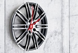 Porsche 20-inch Wall Clock of 911 Turbo Rim