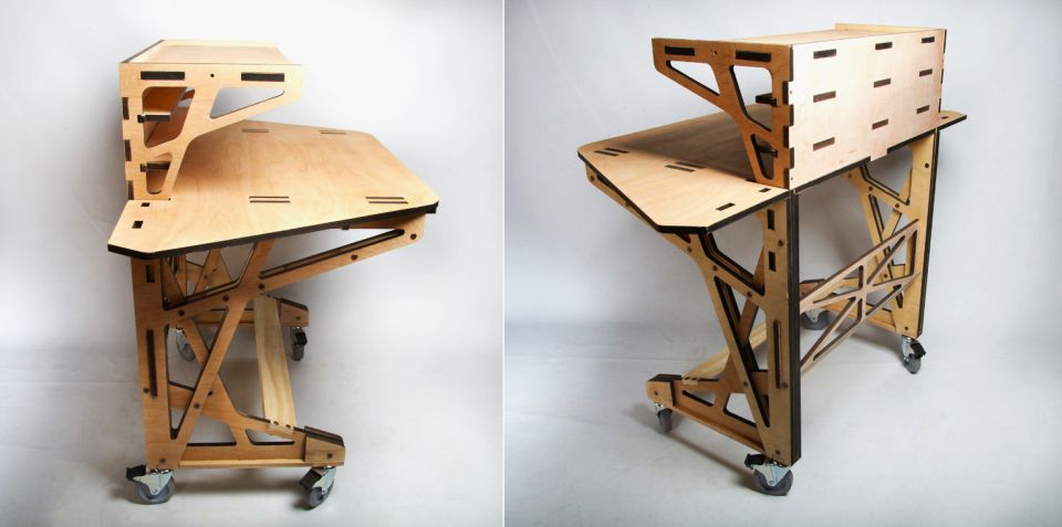 3D-Manufacturing Desk by Peter Borges