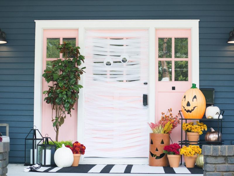 Decorating Front Door with Stickers