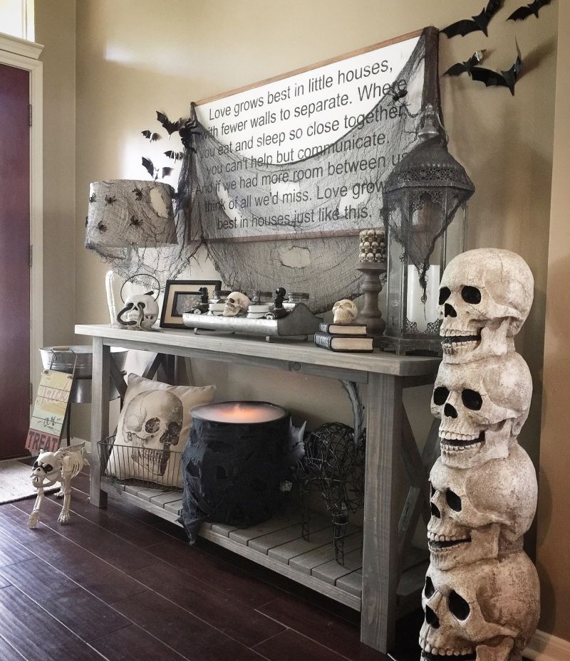 Skulls topiary and black cheesecloth 