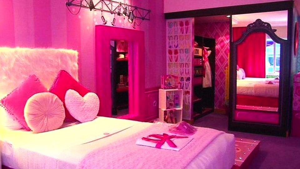 Barbie-themed Hotel Room