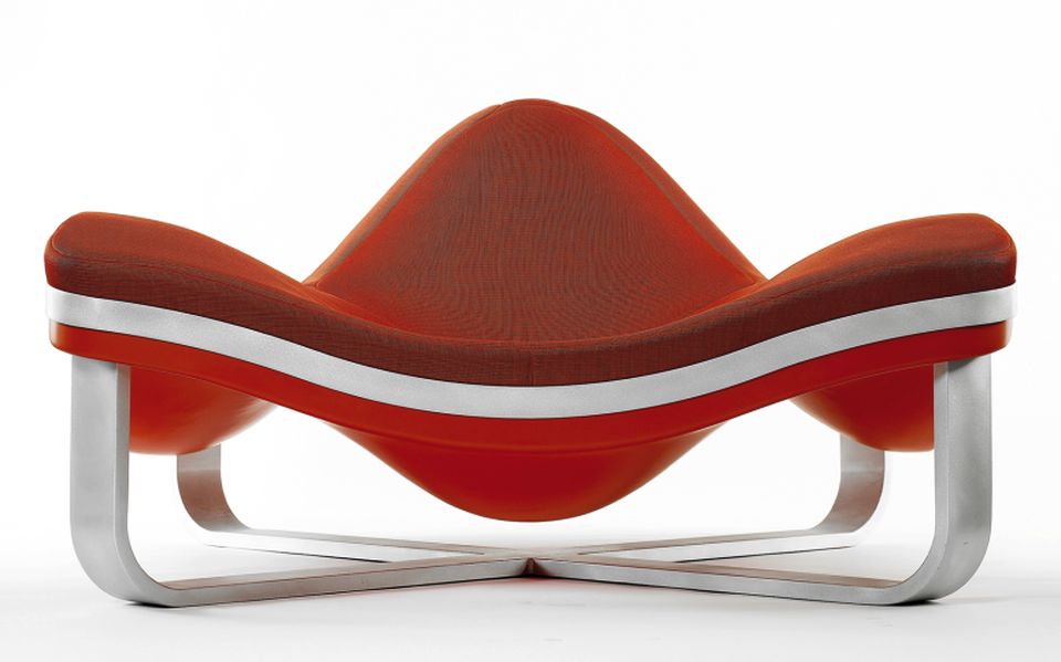 Flying Wave Armchair by A-Studio