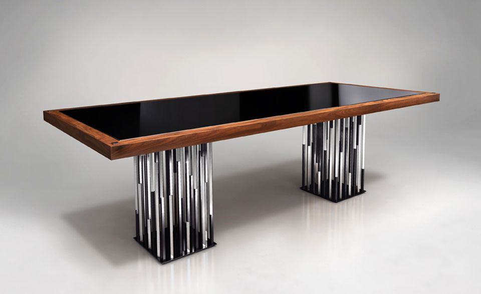 Il Pezzo 8 & 9 dining tables