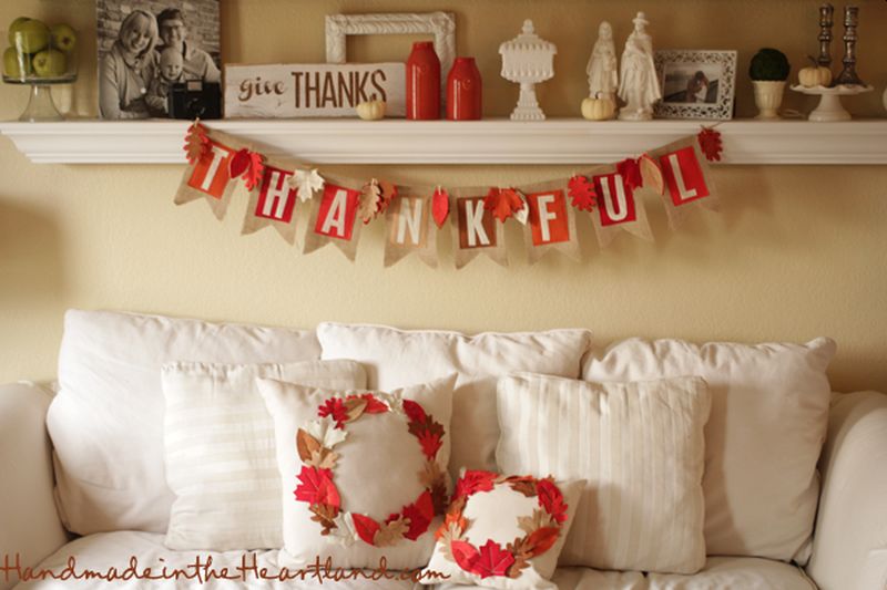 Easy DIY Thanksgiving burlap banner