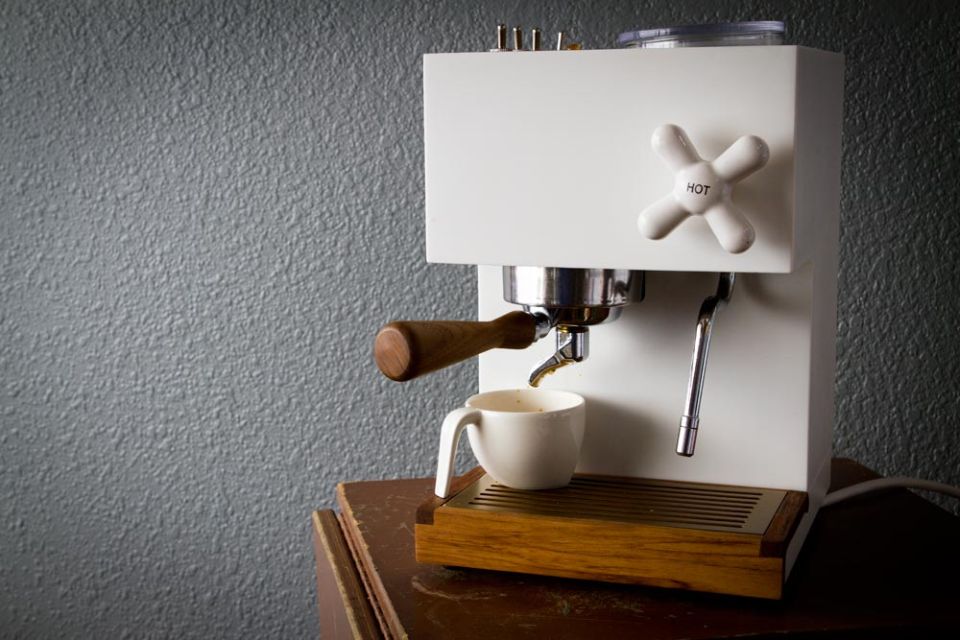 Anza Coffee Machine by Montaag