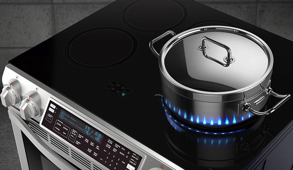 ces-2015-samsung-s-virtual-flame-induction-top-indicates-intensity-of