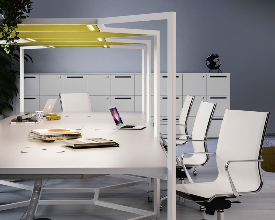 Hub Desk by Fantoni