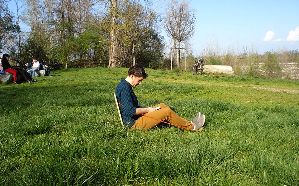 Seat Away Portable Chair by Emanuele Meinero