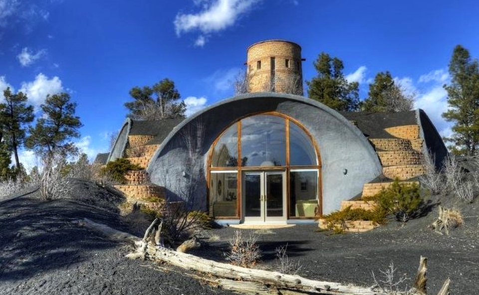 Colorado’s contemporary earthen home hits the market for $896K