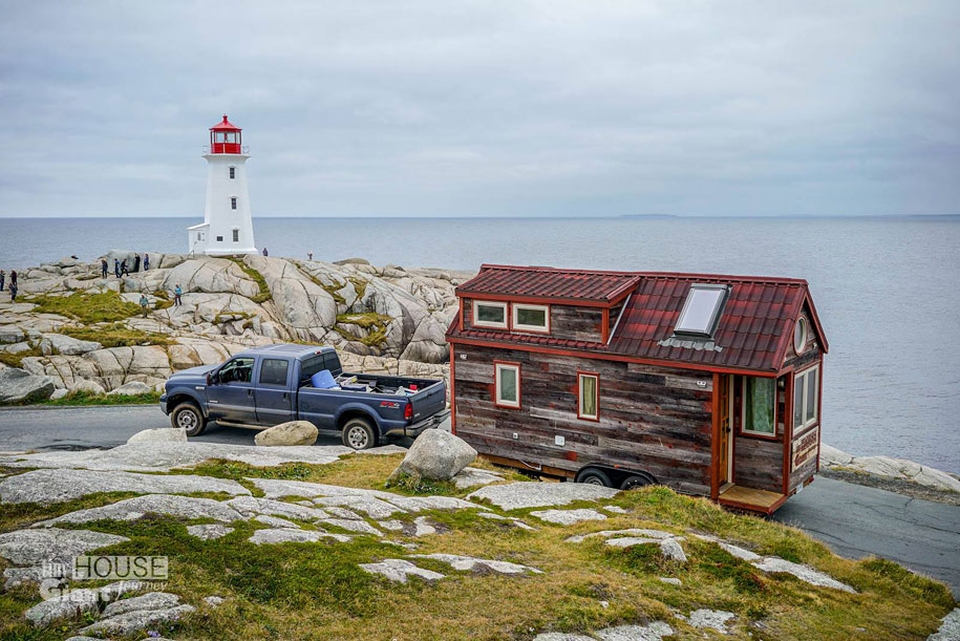 Tiny House Giant Journey