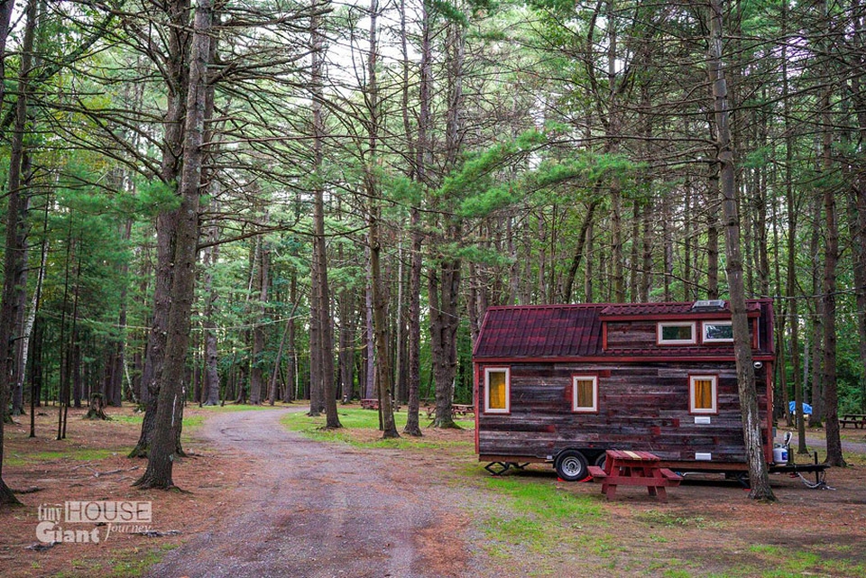 Tiny House Giant Journey