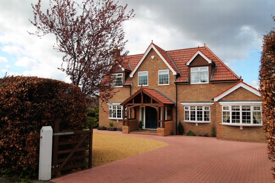 £695,000 Compton House boasts distinct ecological amenities Homecrux