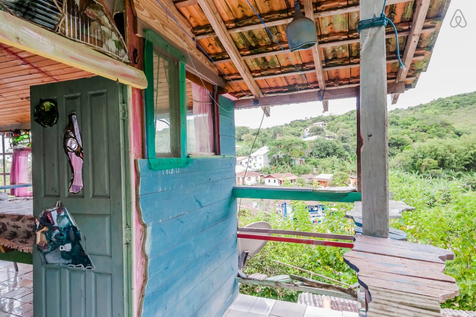 Colorful Treehouse Cabana Floripa in Brazil