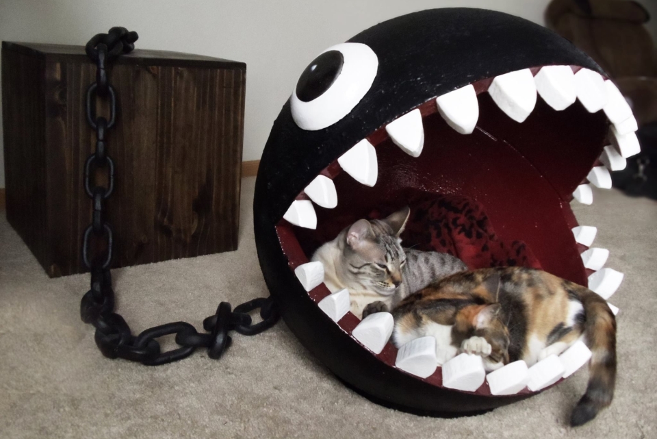 Mario’s Chain Chomp-inspired cat bed