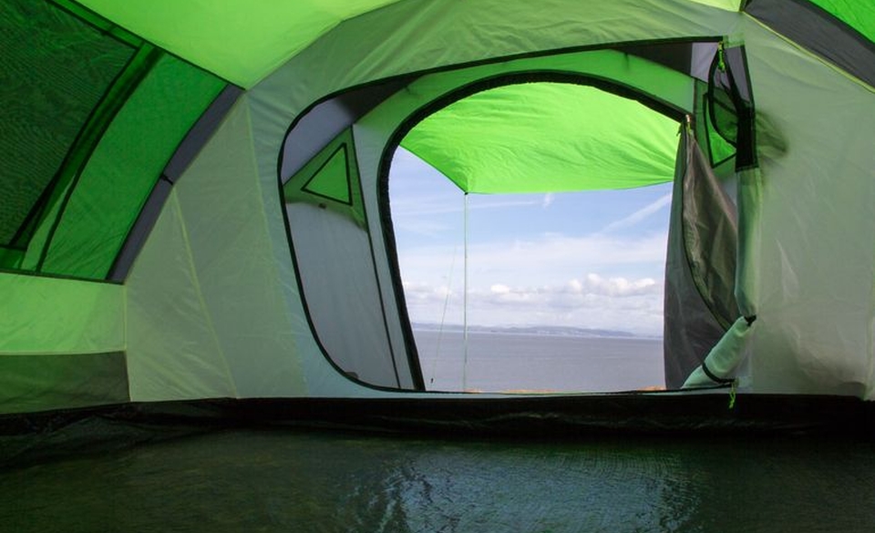 Solar-powered Cinch Pop-up Tent