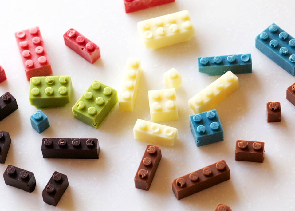 Edible Chocolate Lego Bricks by Akihiro Mizuuchi