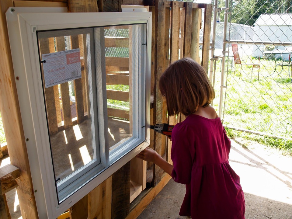 Windows to provide ventilation during summer times