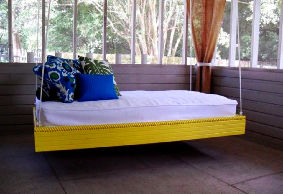 12 DIY Swing Bed ideas to enjoy floating in mid-air