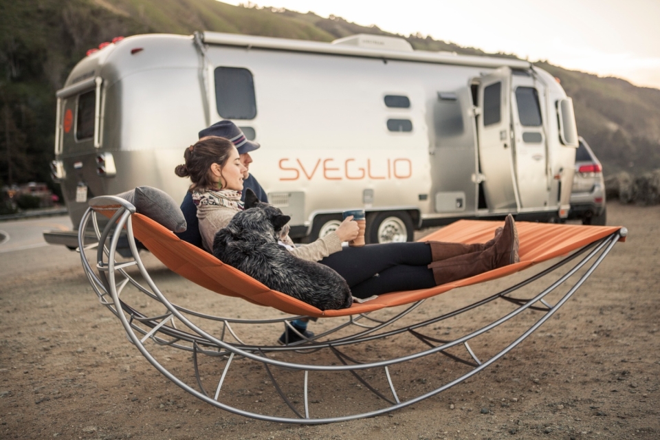 Volo Garden Rocker Lounger by Sveglio