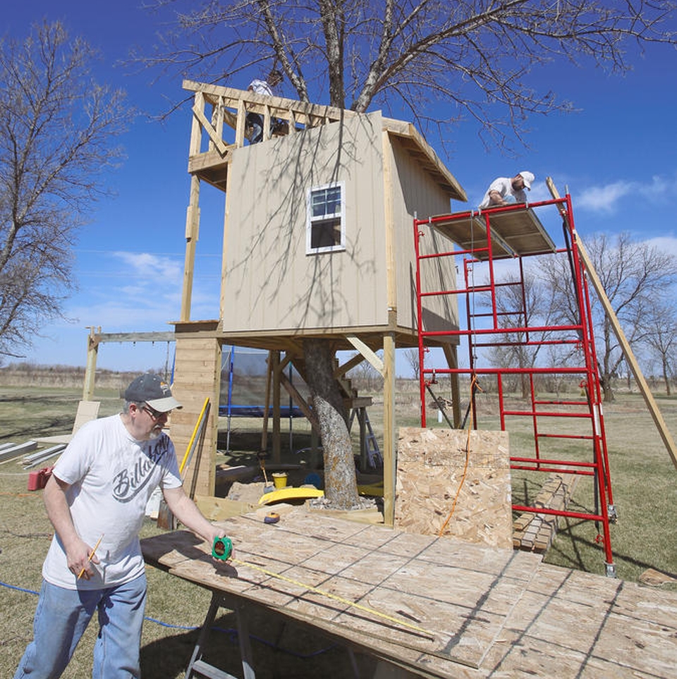 How to build a treehouse for kids