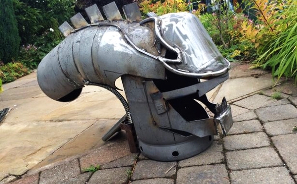 Xenomorph wood stove by Burned by Design