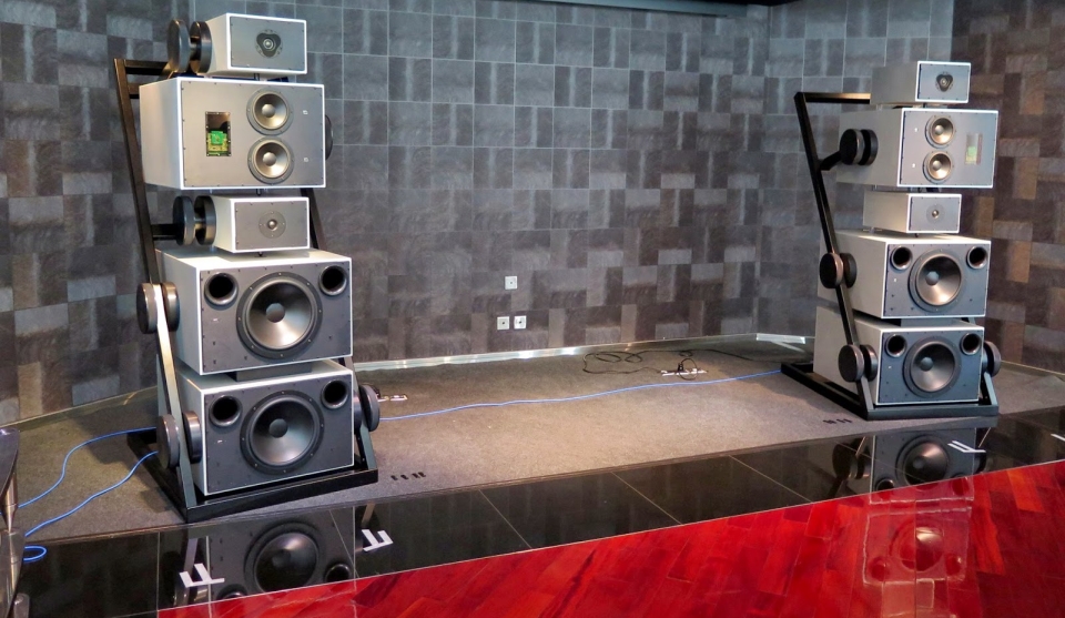 20 luxury loudspeakers that look as good as they sound