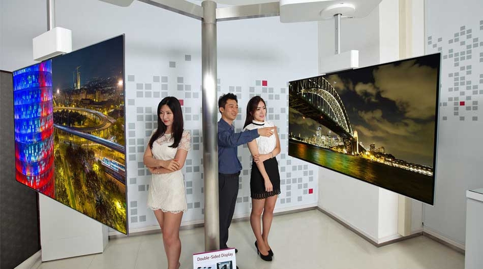 LG’s double-sided TV