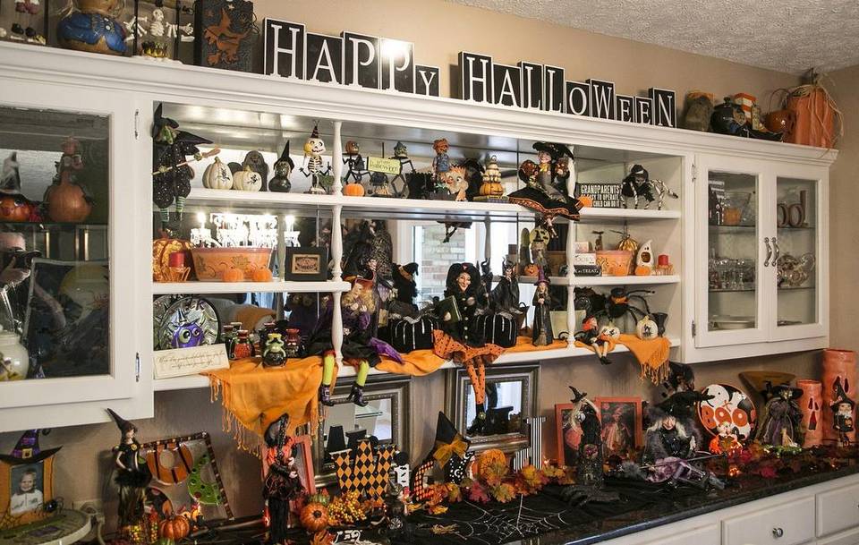 witch-themed Decor