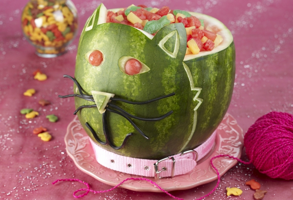 Watermelon kitty Watermelon carving