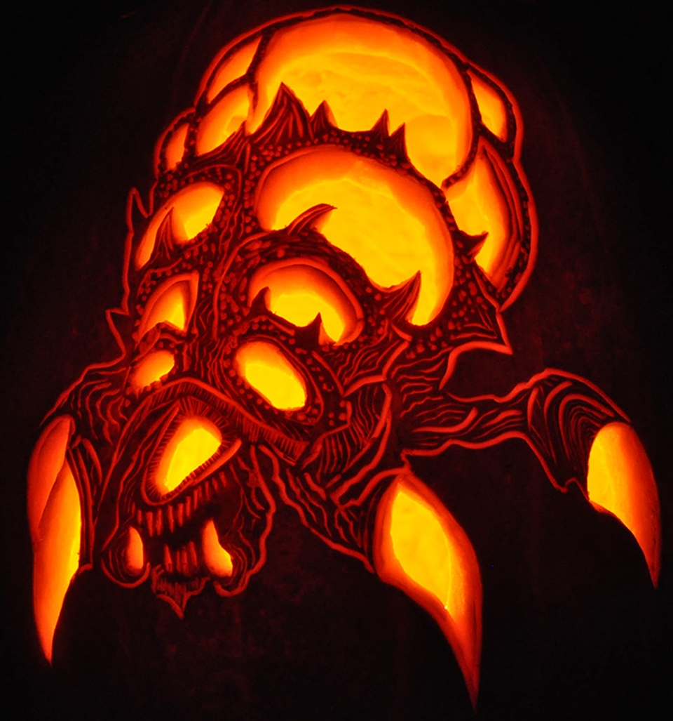 20 fascinating jack-o-lanterns light up Halloween 2015