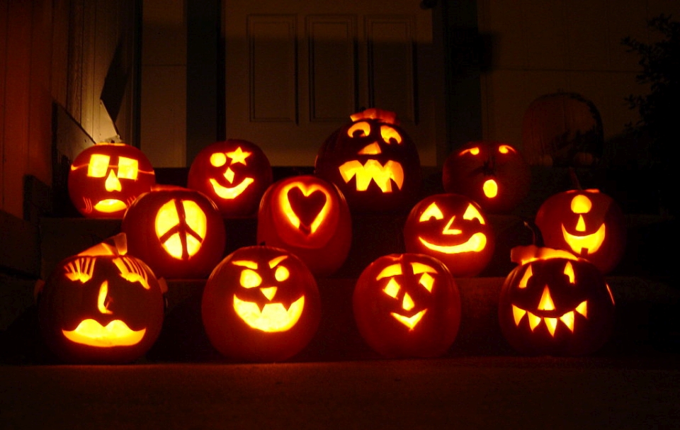 8 Pumpkin Carving Tips To Create Your Own Jack o Lantern