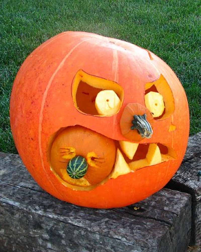 jack o lantern carving 