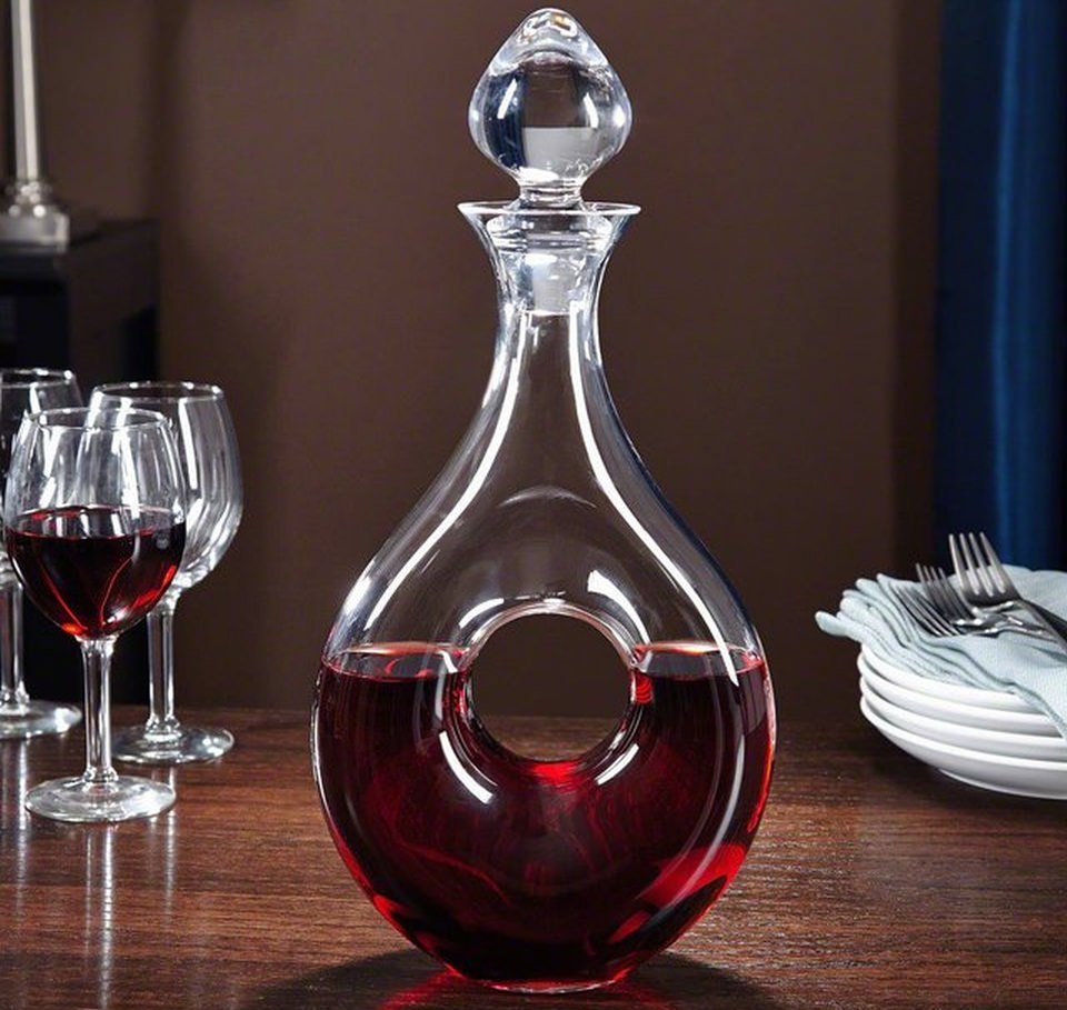 10 gift ideas for classy wine connoisseurs in your life