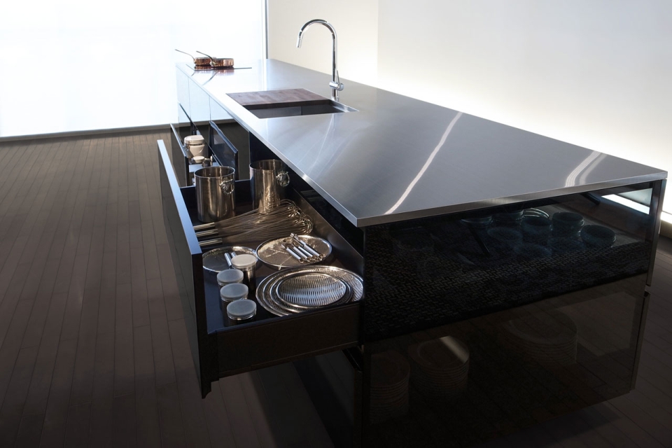 Finesse Kitchen By Tokujin Yoshioka