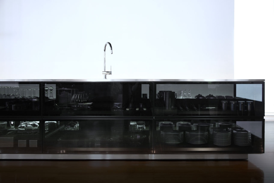 Finesse Kitchen By Tokujin Yoshioka