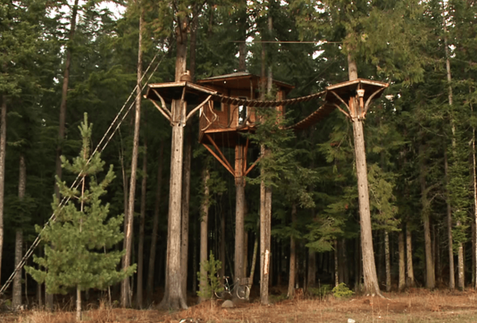 Sandpoint Treehouse by Ethan Schlussler